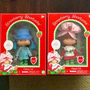 Strawberry Shortcake and Blueberry Muffin dolls